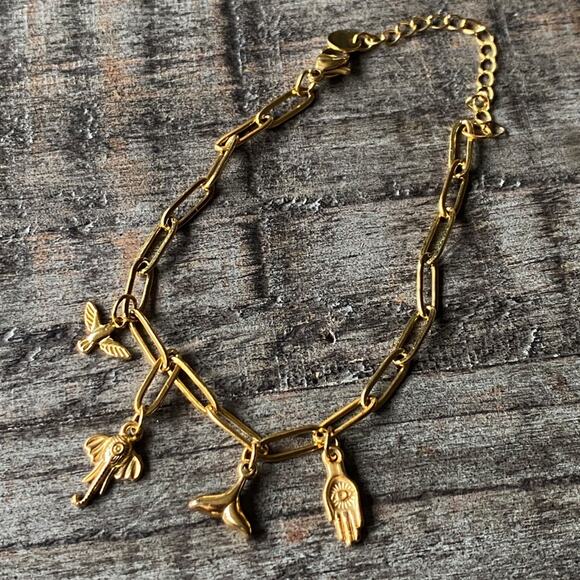 NEW Good Luck Gold Charm Layering Bracelet - Picture 10 of 13